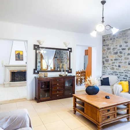 Eleftheria: 5 Bedroom With Pool & Jacuzzi In Panormo! 빌라 Pánormos