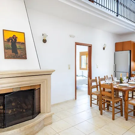 Eleftheria: 5 Bedroom With Pool & Jacuzzi In Panormo! 빌라 Pánormos